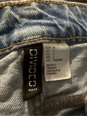 H&M Light Blue Denim Jeans - Divided